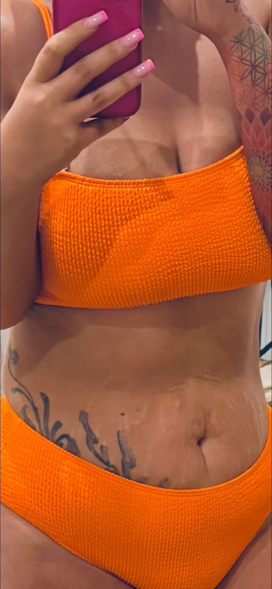 Natural Bronze spray tan result — Glow And Go Lounge Bangor